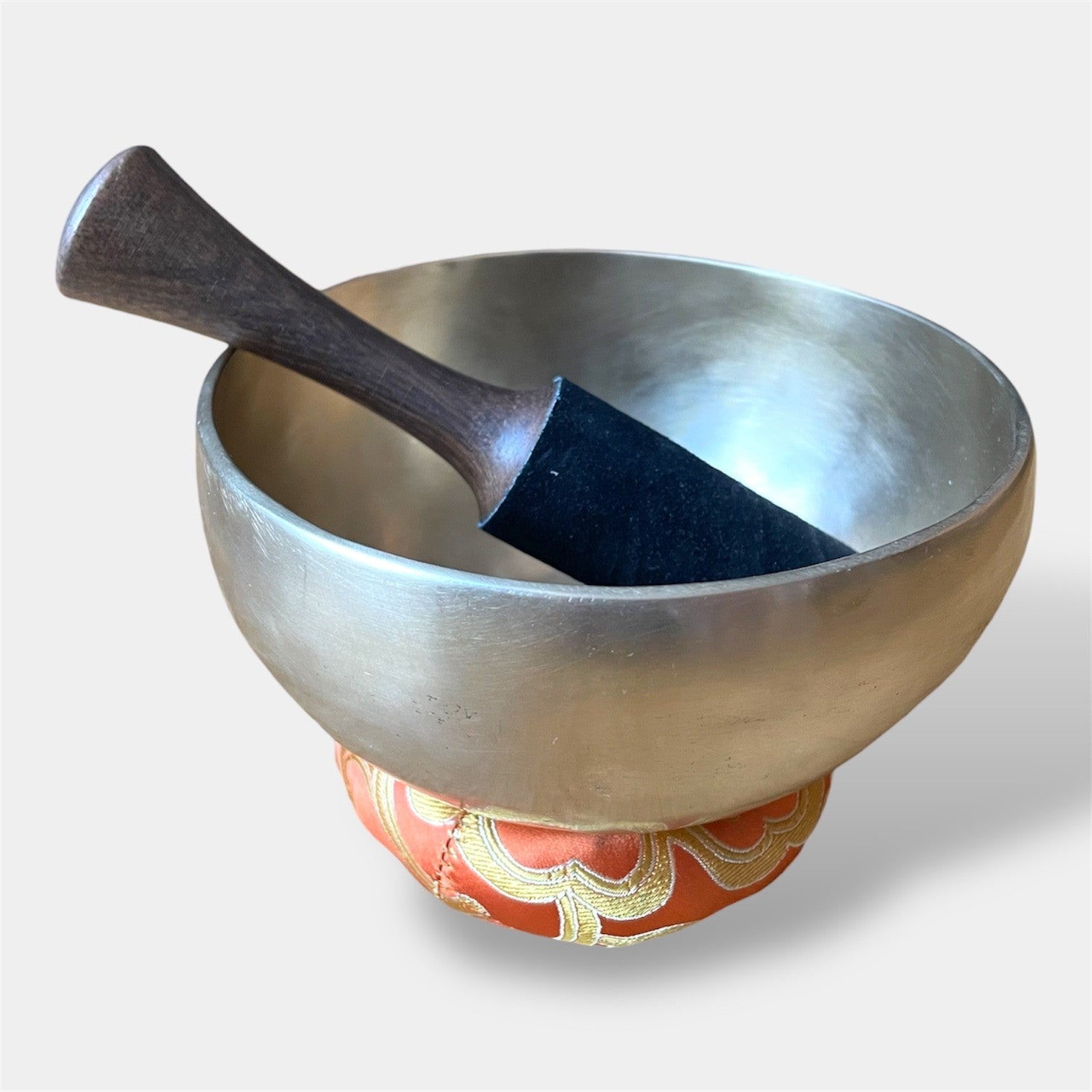 Bol tibétain artisanal en alliage de métaux traditionnels